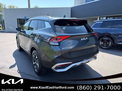 Certified 2023 Kia Sportage EX AWD/4WD image 9
