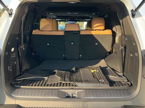 Certified 2025 Lexus LX 600 4WD w/ Accessory Package (Z1) image 37