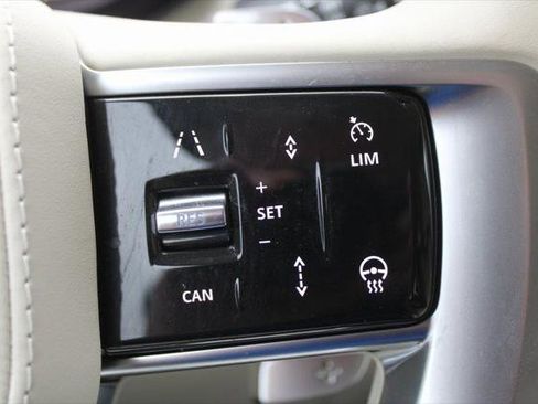 New 2024 Land Rover Range Rover SV AWD/4WD image 37
