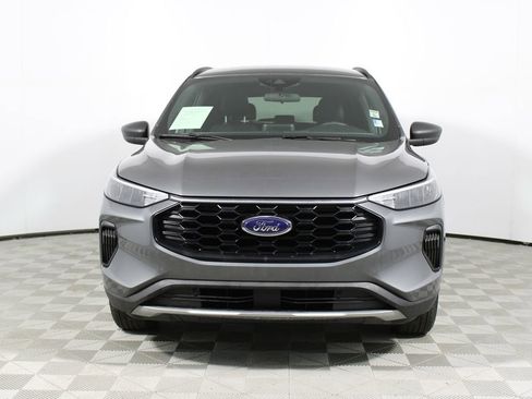 Used 2025 Ford Escape ST-Line image 2