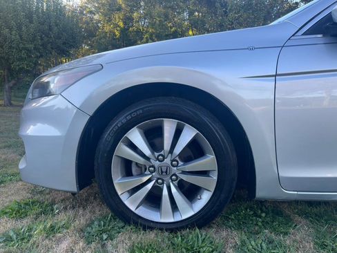 Used 2011 Honda Accord LX-S image 25