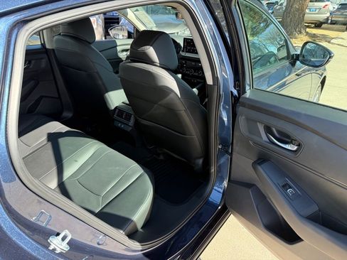 Certified 2025 Honda Accord EX-L image 19