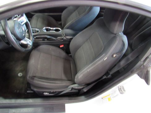 Used 2016 Ford Mustang Coupe w/ Equipment Group 051A RWD image 13