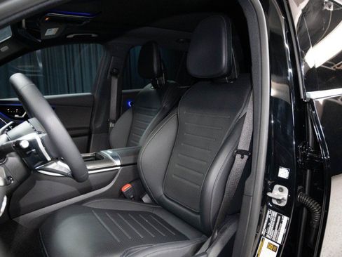 Certified 2026 Mercedes-Benz GLC 300 4MATIC image 12