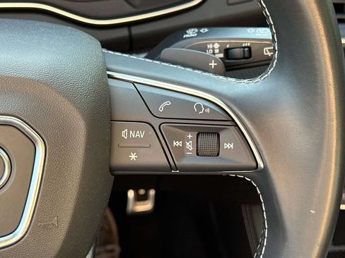 Used 2020 Audi SQ5 Premium Plus w/ Premium Plus Package AWD/4WD image 26