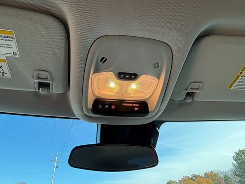 Certified 2025 Chevrolet TrailBlazer LT w/ LT Cold Weather Package image 20