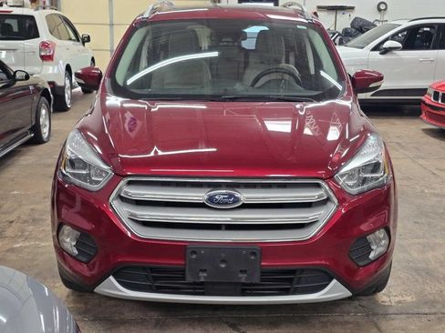 Used 2019 Ford Escape Titanium AWD/4WD image 8