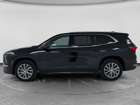Used 2025 Buick Enclave Preferred w/ Super Cruise Package AWD/4WD image 6