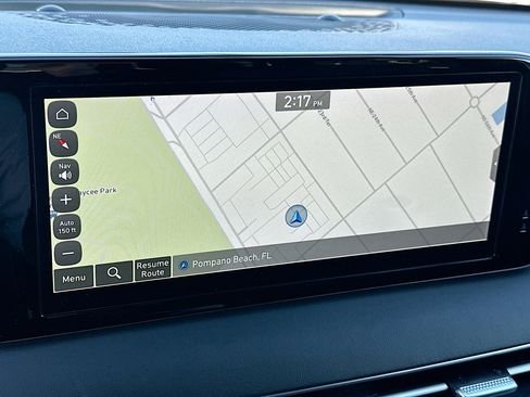 Used 2024 Hyundai Palisade Calligraphy image 14