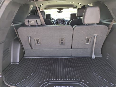 Used 2023 Chevrolet Traverse RS image 10
