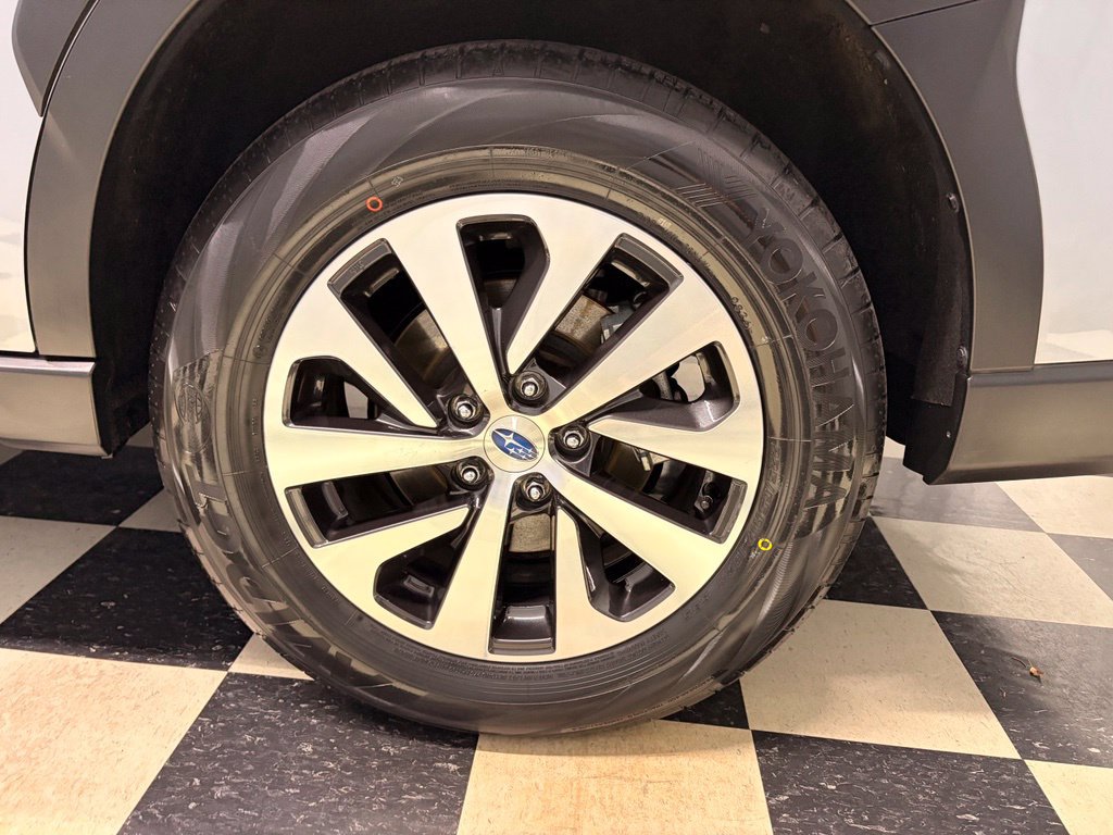 Certified 2024 Subaru Outback Premium AWD/4WD image 8