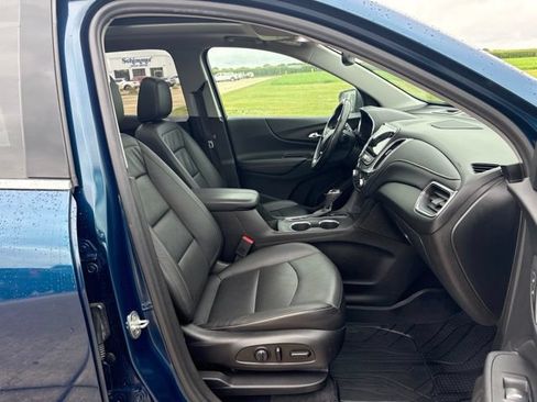 Used 2020 Chevrolet Equinox Premier AWD/4WD image 21