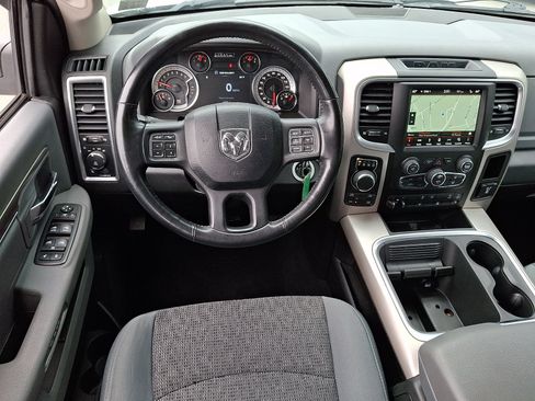 Used 2018 RAM 1500 Big Horn AWD/4WD image 11