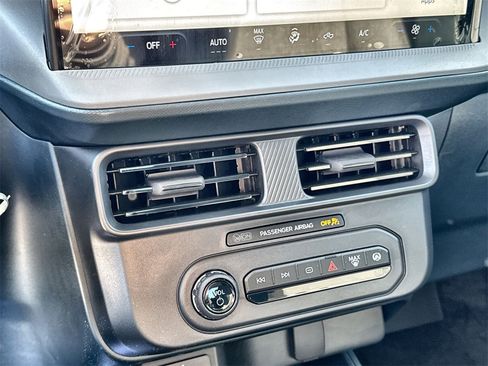 New 2026 Ford Maverick XL image 21