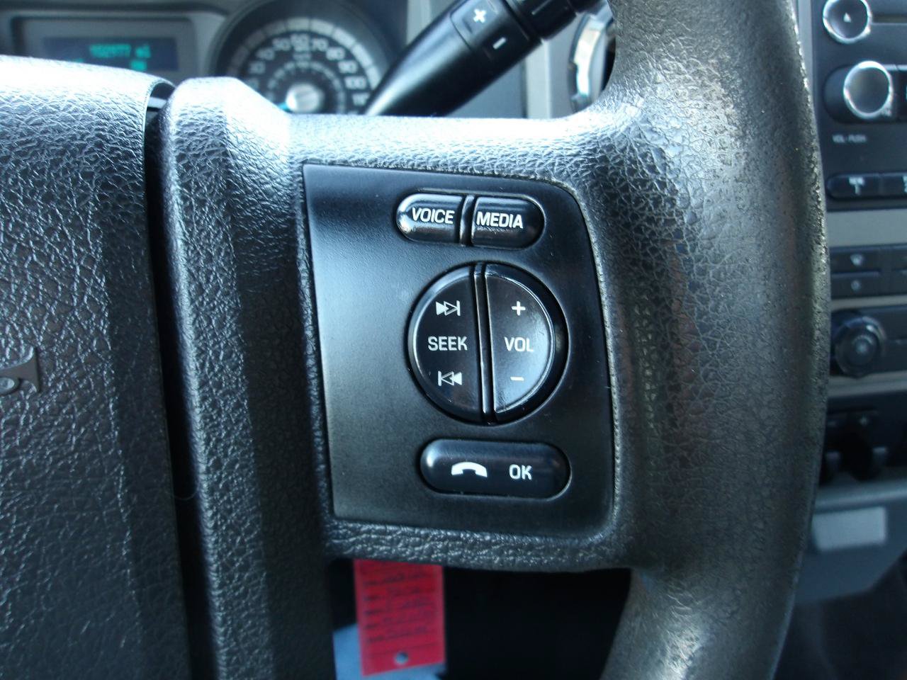 Used 2012 Ford F250 XLT w/ FX4 4X4 Off-Road Pkg image 16