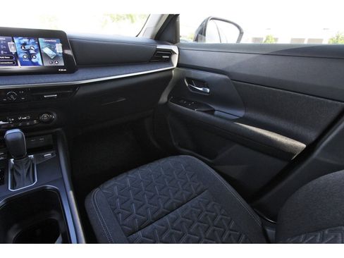 Certified 2026 Nissan Kicks SV FWD image 12