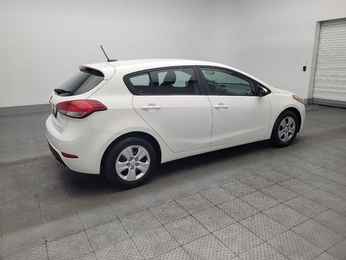 Used 2017 Kia Forte LX image 10