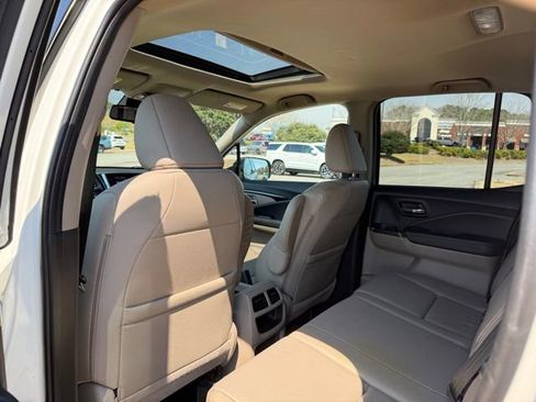 Used 2019 Honda Ridgeline RTL-E image 28