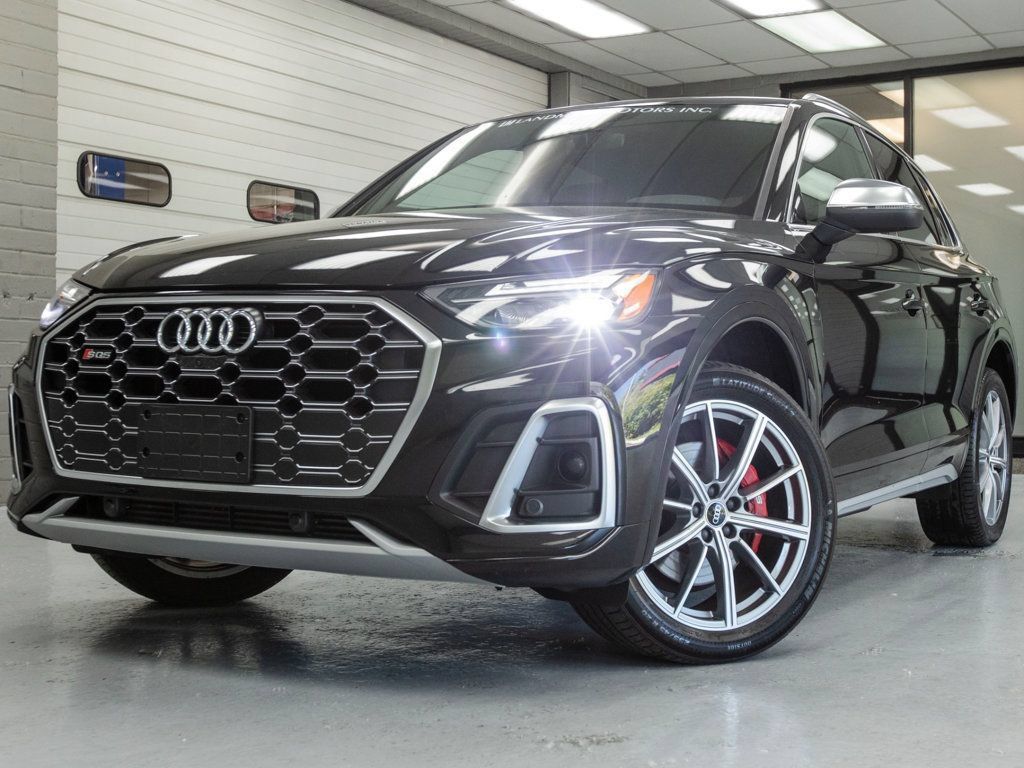 Used 2023 Audi SQ5 Premium Plus w/ Premium Plus Package AWD/4WD image 2