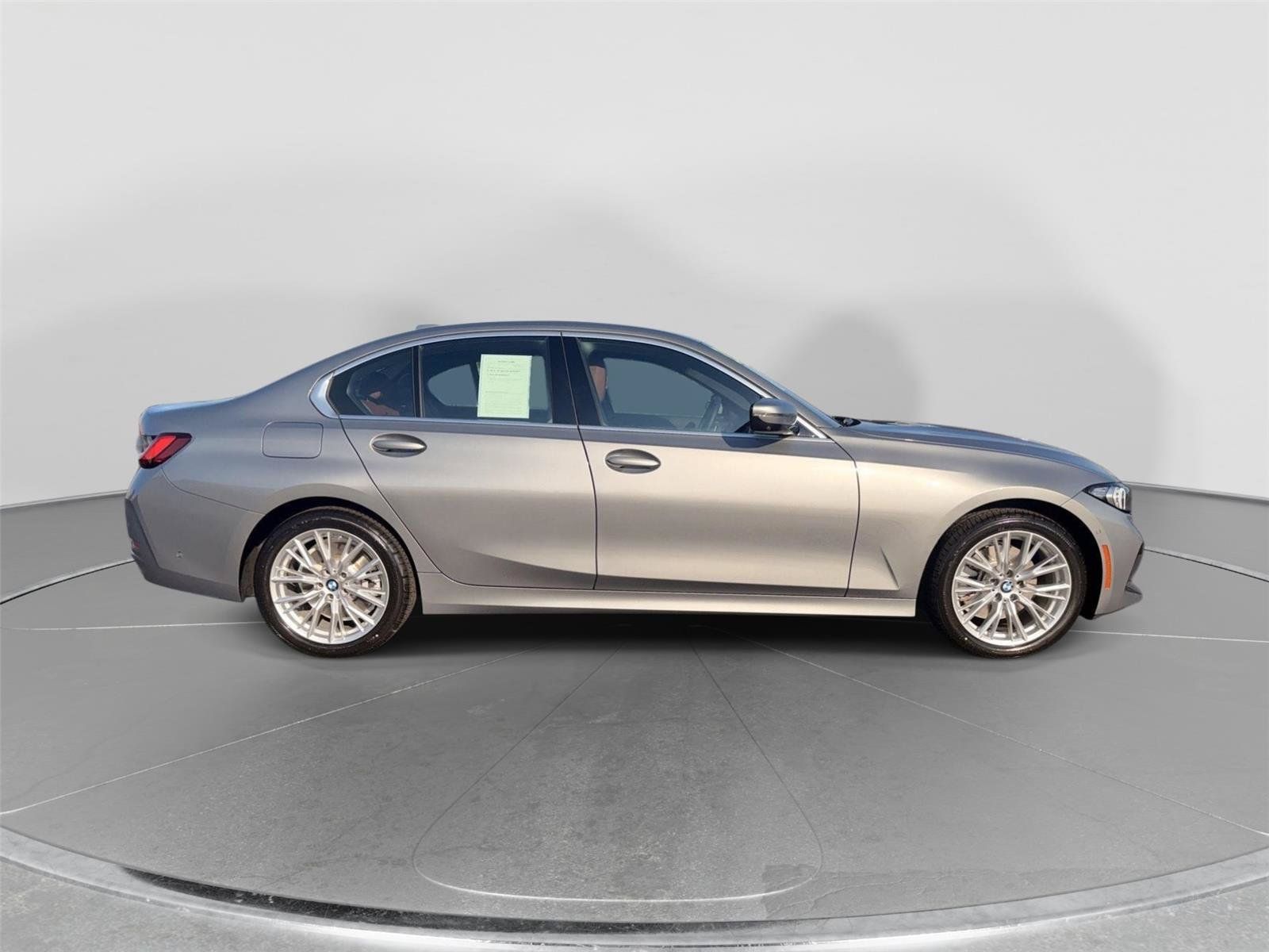 Used 2024 BMW 330i xDrive Sedan w/ Premium Package AWD/4WD image 6