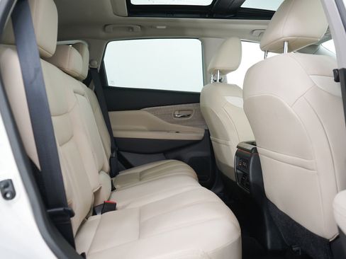 Used 2023 Nissan Murano SL w/ SL Moonroof Package AWD/4WD image 12