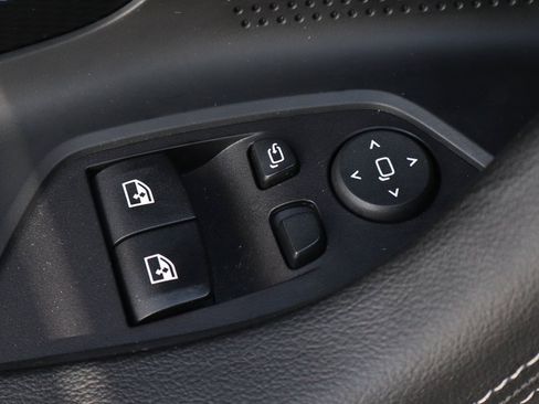 Used 2025 BMW M2 w/ Lighting Package image 16