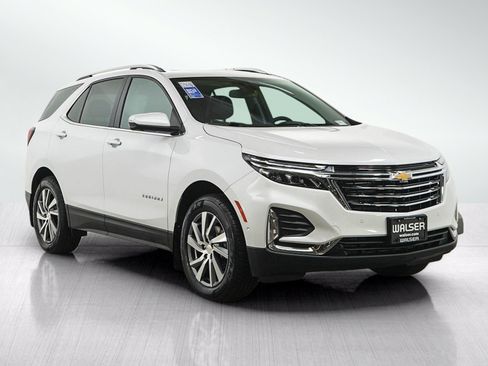 Used 2023 Chevrolet Equinox Premier AWD/4WD image 7
