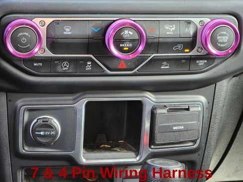 Used 2023 Jeep Wrangler Unlimited Sport AWD/4WD image 20