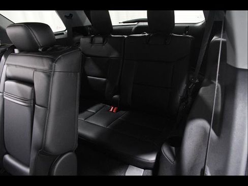 Certified 2023 Ford Explorer XLT w/ Equipment Group 202A AWD/4WD image 20