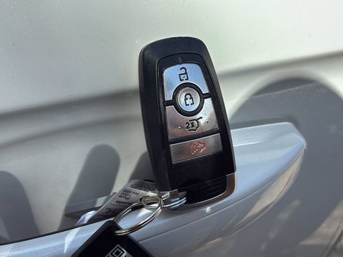 Used 2020 Ford Expedition Max XLT RWD image 44