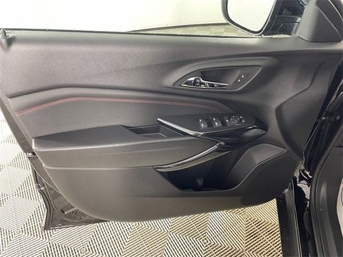 New 2026 Chevrolet Trax RS w/ Sunroof Package image 14