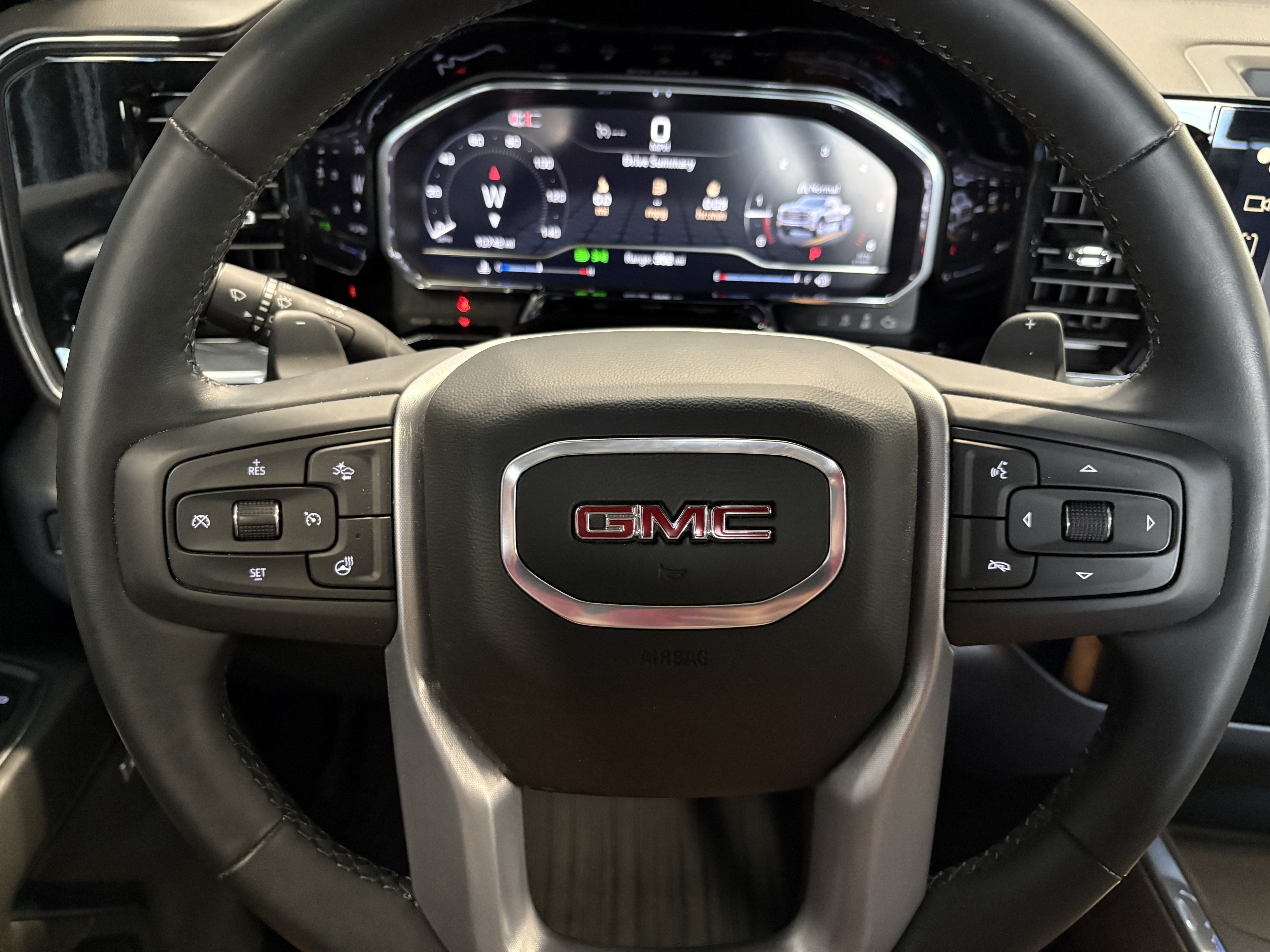 Used 2024 GMC Sierra 1500 SLT w/ SLT Premium Package RWD image 20