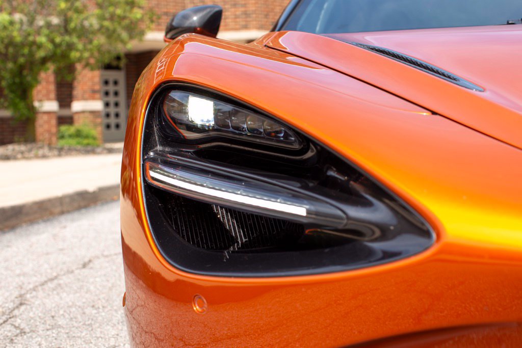 Used 2018 McLaren 720S Performance RWD image 33