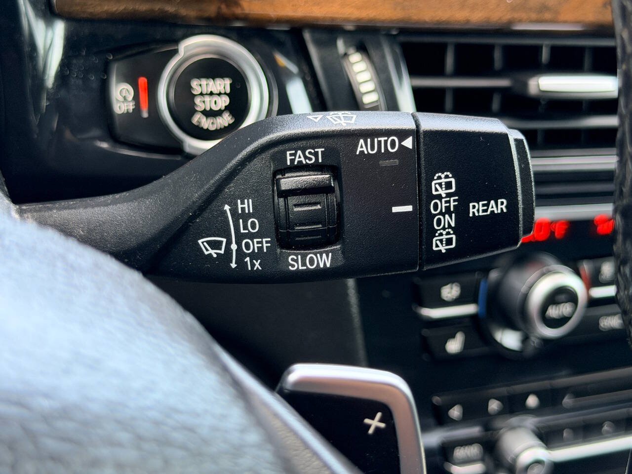 Used 2018 BMW X5 xDrive50i AWD/4WD image 35