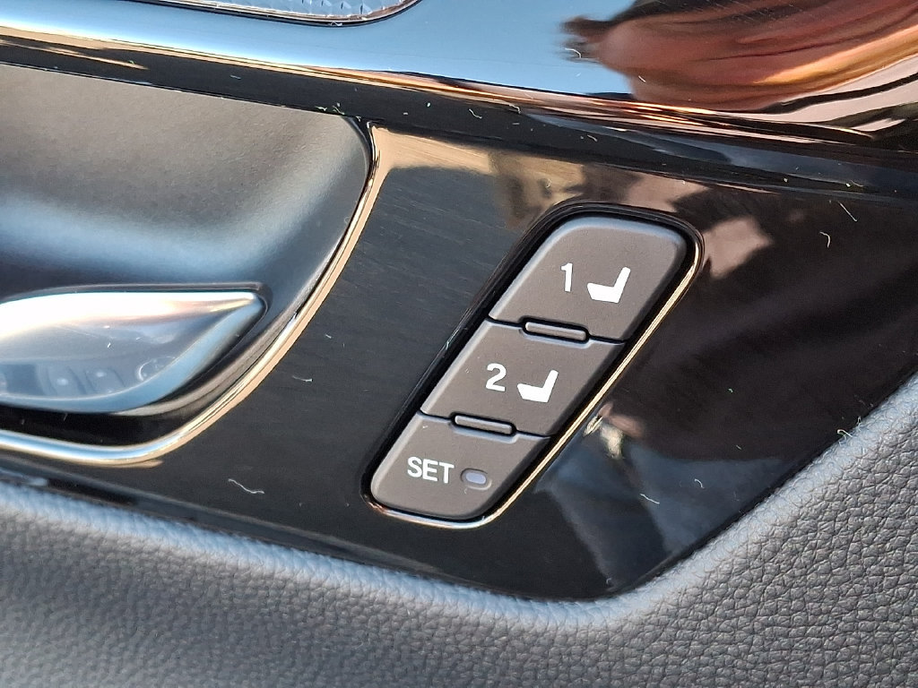 Used 2026 Honda CR-V EX-L image 28
