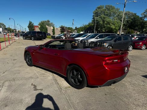 Used 2017 Chevrolet Camaro LT RWD image 9