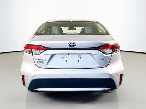 Certified 2021 Toyota Corolla LE FWD image 7