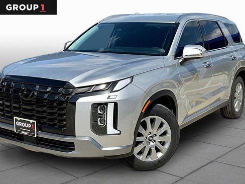 Used 2024 Hyundai Palisade SEL image 1