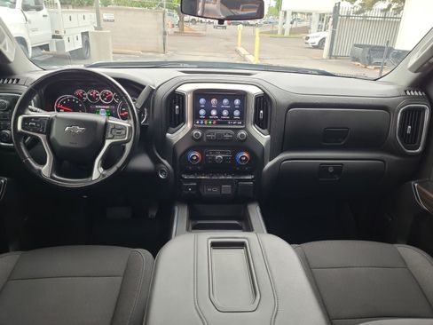Used 2021 Chevrolet Silverado 1500 RST w/ Convenience Package II AWD/4WD image 15
