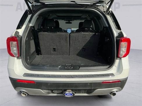 Certified 2023 Ford Explorer Limited w/ Limited Technology Package image 19