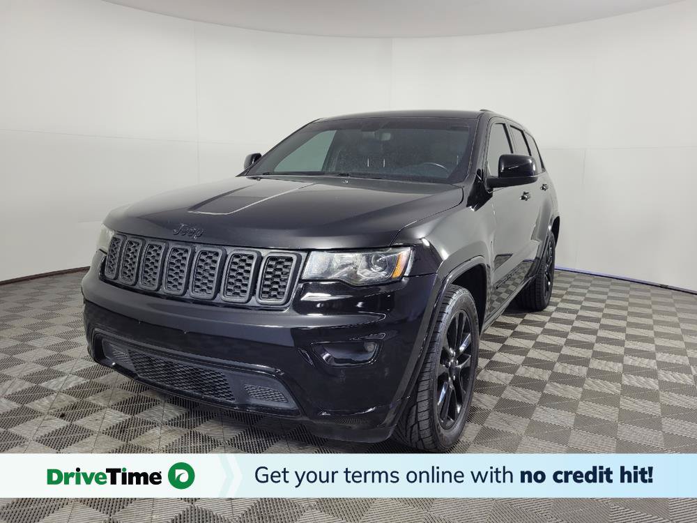 Used 2020 Jeep Grand Cherokee Altitude RWD image 1