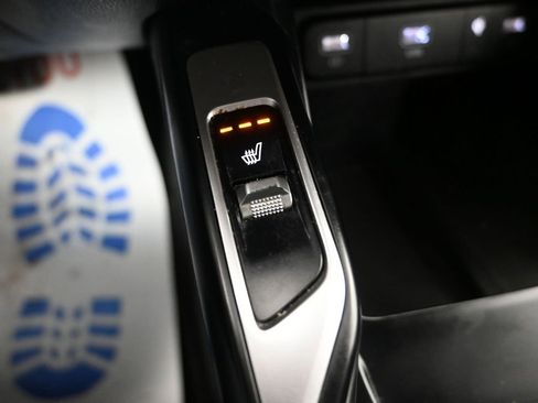 Used 2022 Kia Sorento EX w/ Panoramic Sunroof Package image 22