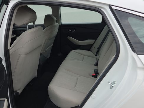 Used 2024 Honda Accord LX image 10