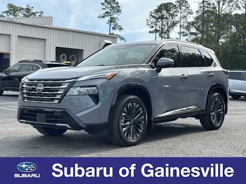 Used 2024 Nissan Rogue Platinum w/ Platinum Premium Package FWD image 1