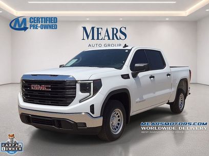 Used 2026 GMC Sierra 1500 Pro w/ Pro Value Package
