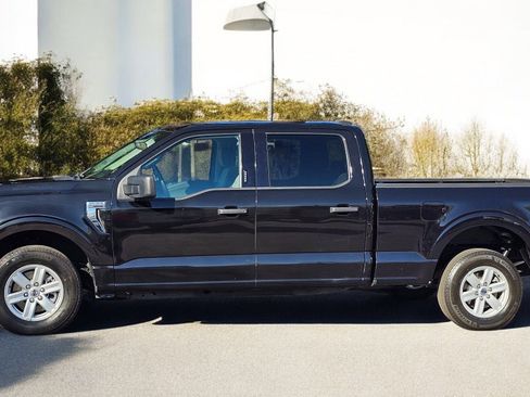 Used 2023 Ford F150 XLT w/ Equipment Group 301A Mid image 11