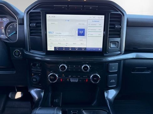 Used 2022 Ford F150 XLT w/ Equipment Group 302A High image 11