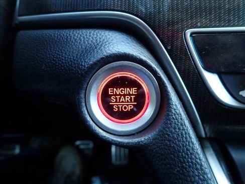 Used 2018 Honda Accord Sport image 21