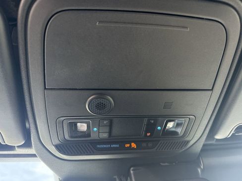 New 2025 Ford Bronco Outer Banks image 32