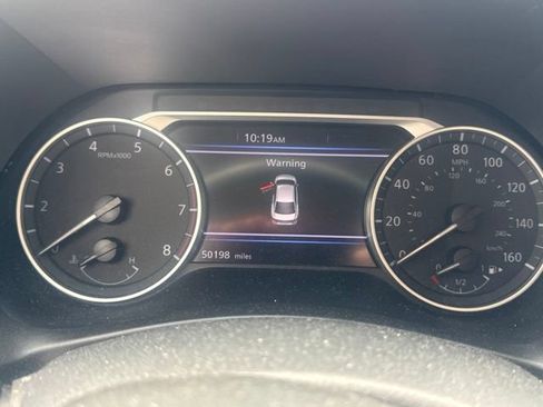 Used 2020 Nissan Sentra SV FWD image 12